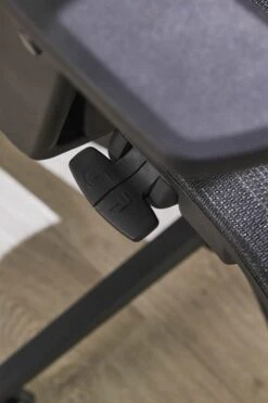 Ergo Twist Mesh With Headrest -Furniture Sale Shop ergo twist 10