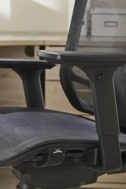 Ergo Twist Mesh With Headrest -Furniture Sale Shop ergo twist 11