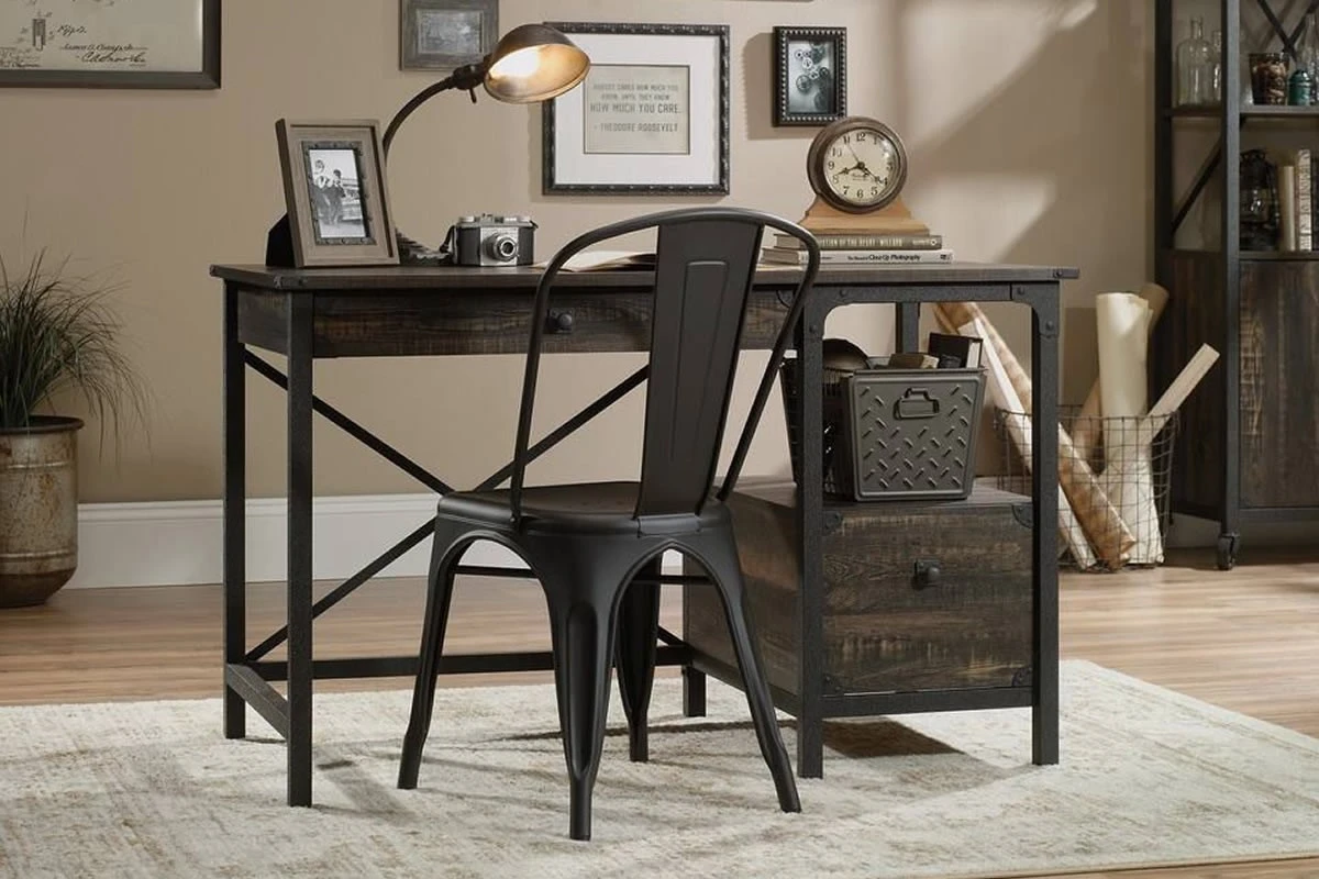 Steel Gorge Desk 3 Steel Gorge Desk